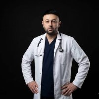Dr. Pərvaz Kişiyev: Burun estetikası sahəsində uğurun arxasında təhsil, təcrübə və peşəkarlıq dayanır